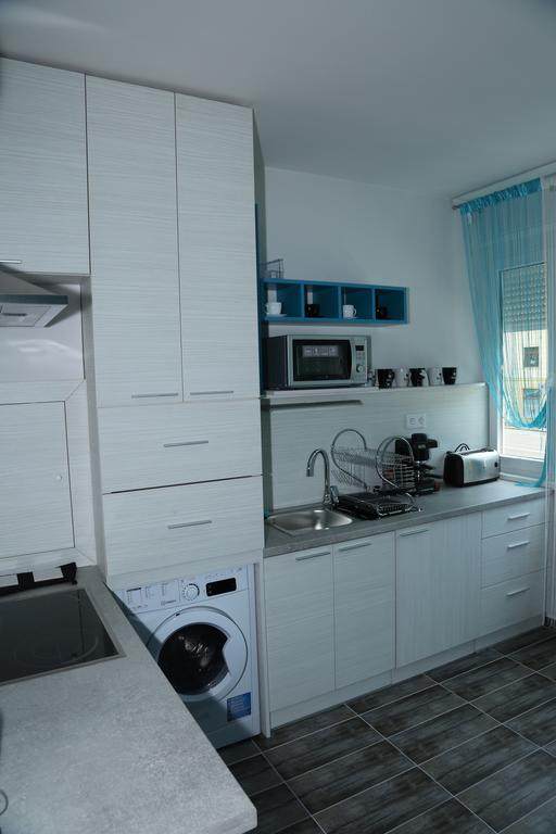Szofi Apartman Hajdúszoboszló Buitenkant foto