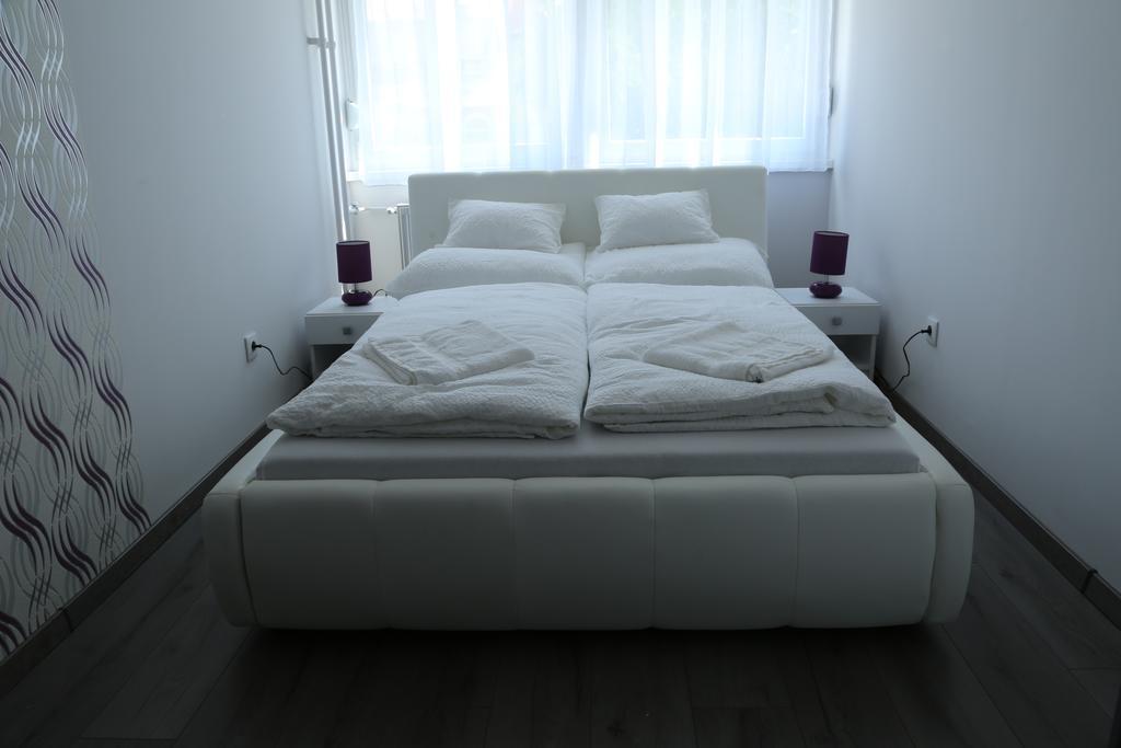 Szofi Apartman Hajdúszoboszló Buitenkant foto